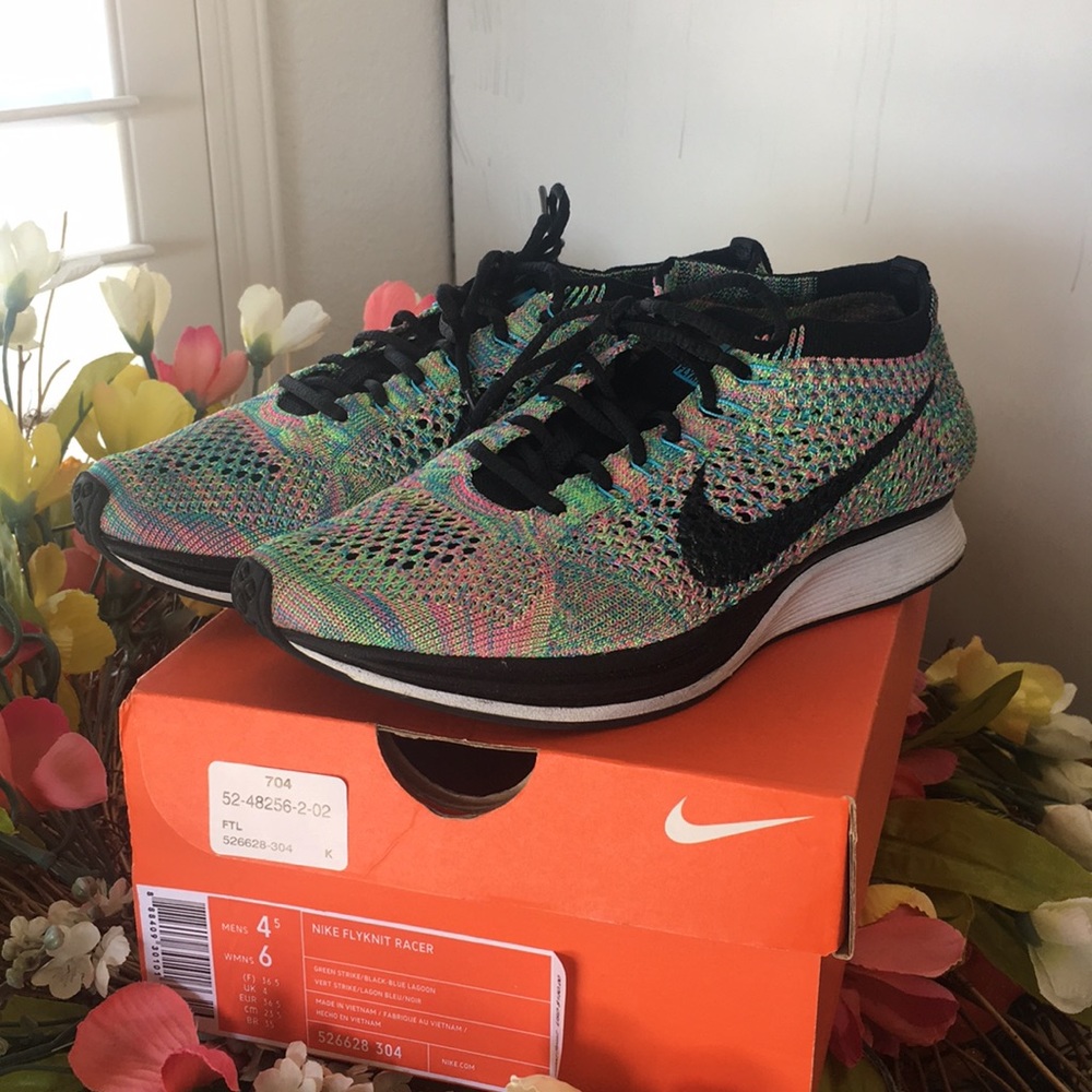 Nike flyknit racers